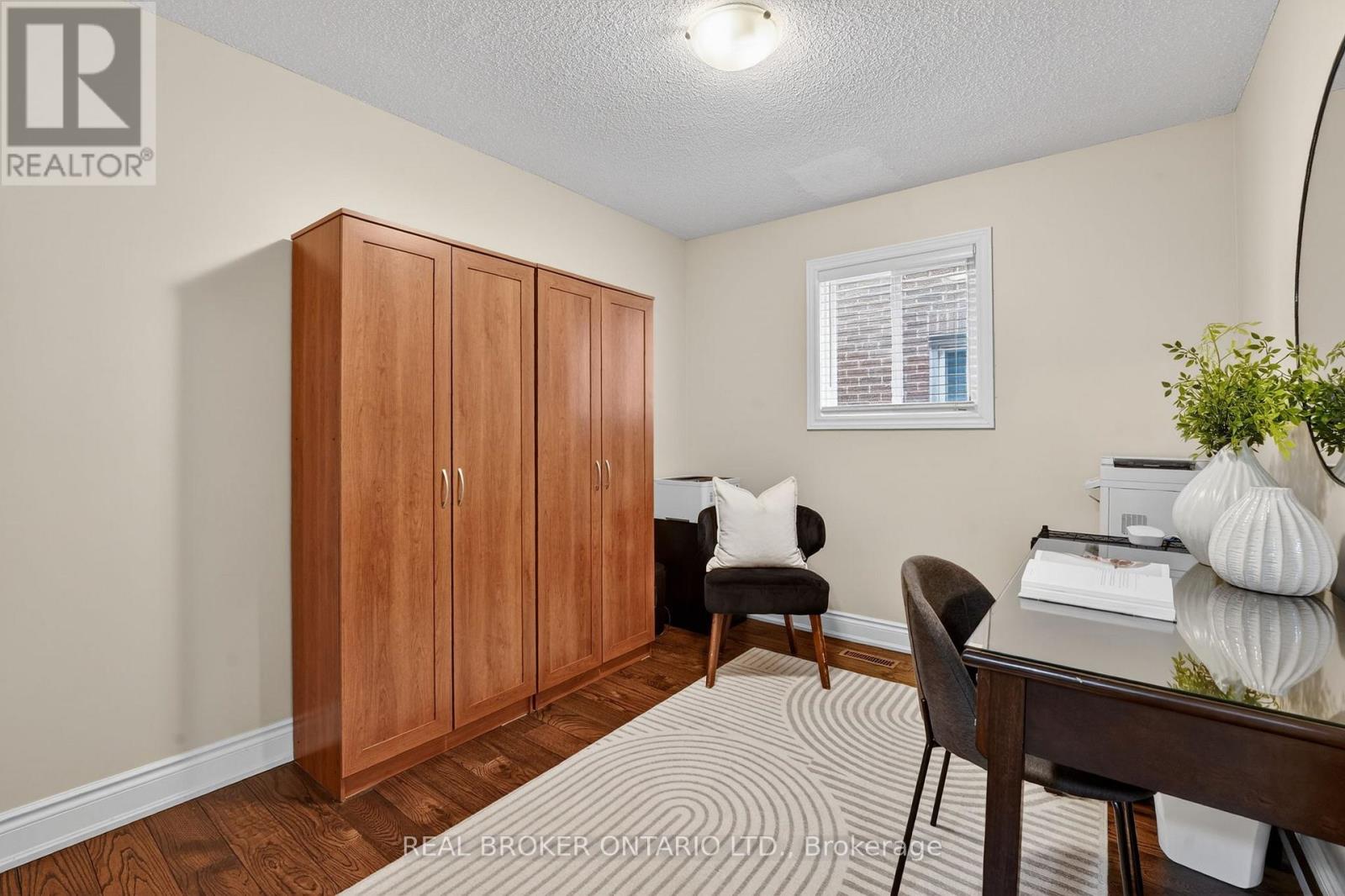 4705 Rathkeale Road, Mississauga, Ontario  L5V 1J8 - Photo 23 - W12925078