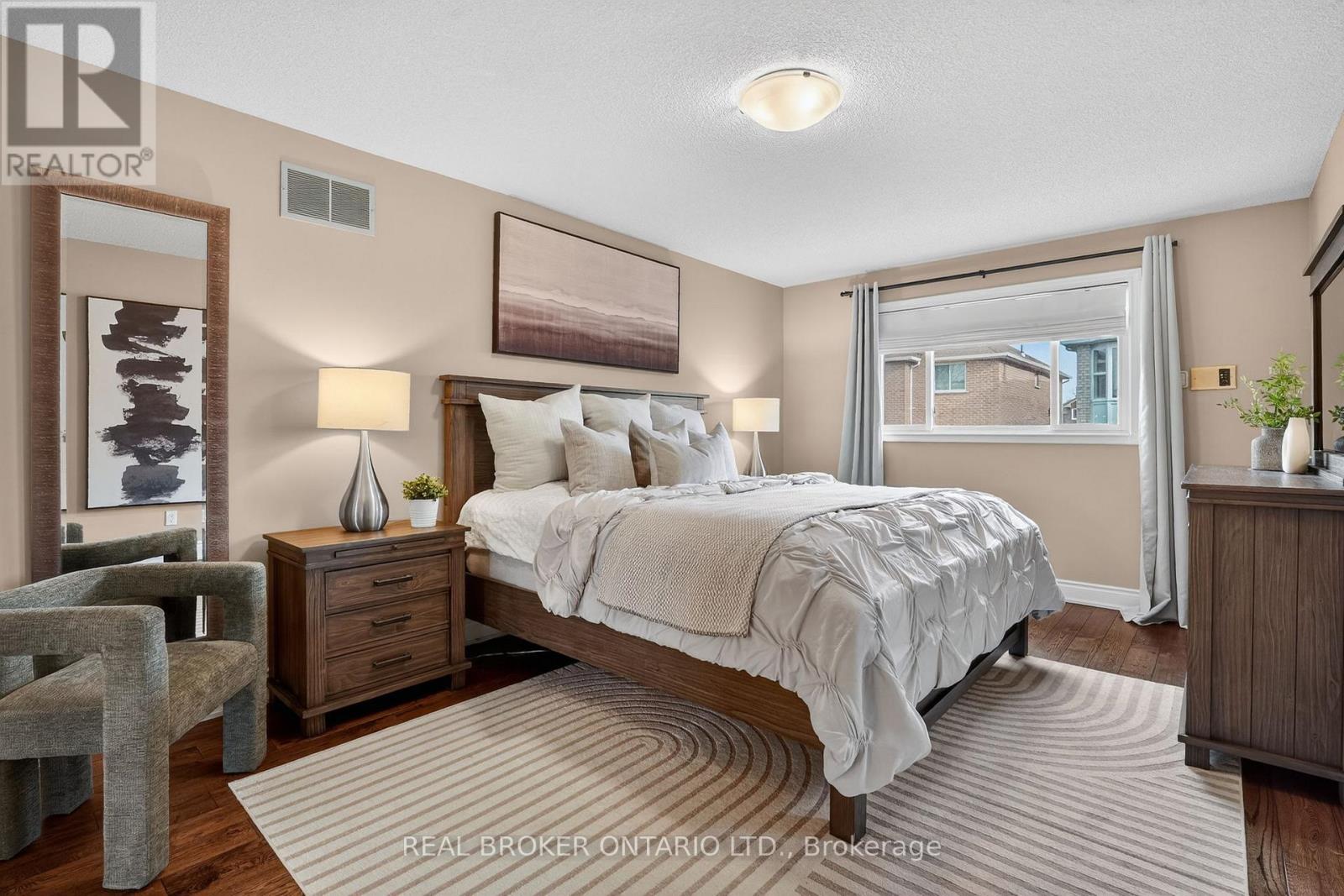 4705 Rathkeale Road, Mississauga, Ontario  L5V 1J8 - Photo 26 - W12925078