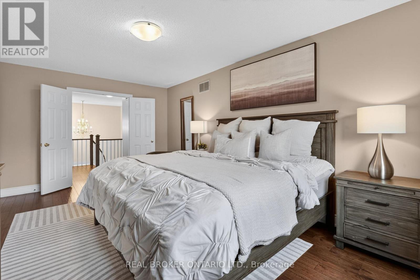 4705 Rathkeale Road, Mississauga, Ontario  L5V 1J8 - Photo 27 - W12925078