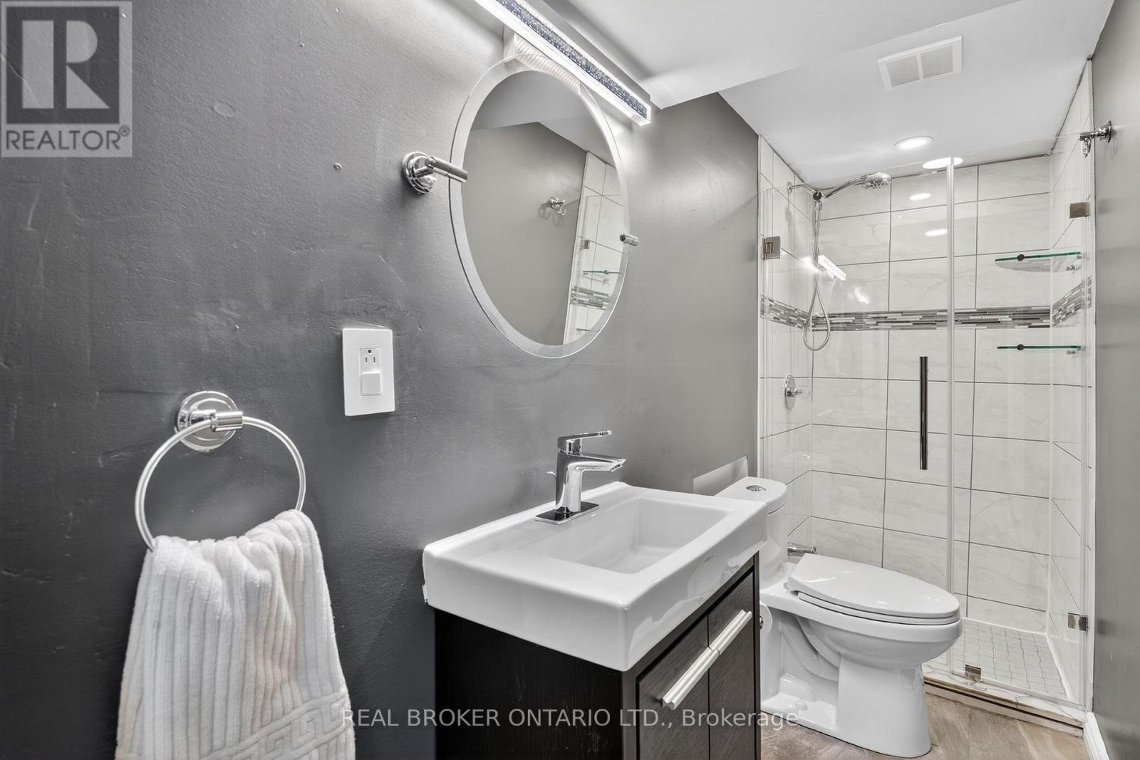 4705 Rathkeale Road, Mississauga, Ontario  L5V 1J8 - Photo 39 - W12925078