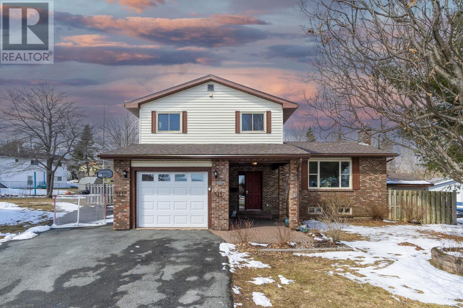 23 Kuluna Court, Cole Harbour, Nova Scotia