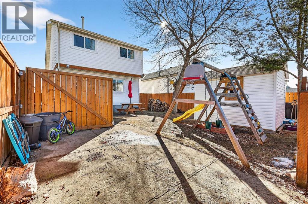 95 Woodglen Grove SW, Calgary, Alberta  T2W 4J9 - Photo 46 - A2294678