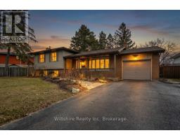 32 DEVON COURT, Tillsonburg, Ontario
