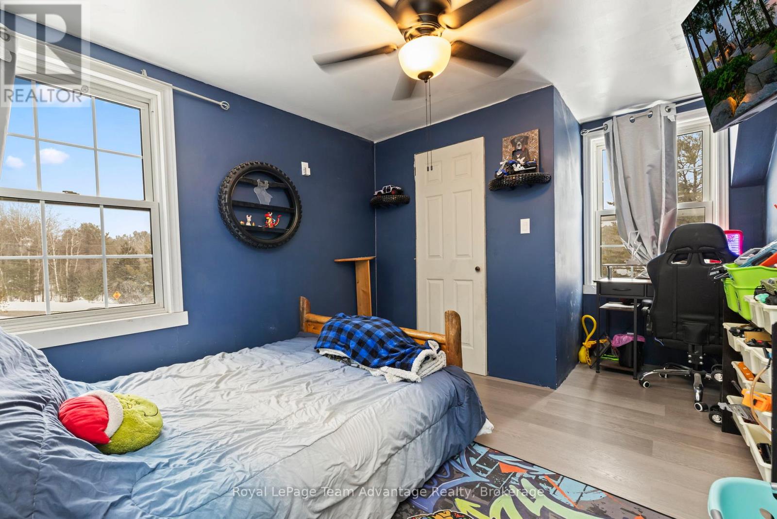 5 Murray Point Road, Mcdougall, Ontario  P2A 2W9 - Photo 20 - X12920278