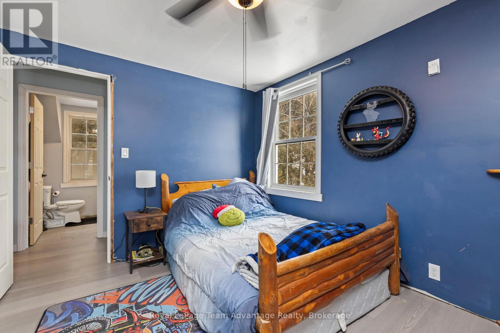 5 Murray Point Road, Mcdougall, Ontario  P2A 2W9 - Photo 21 - X12920278