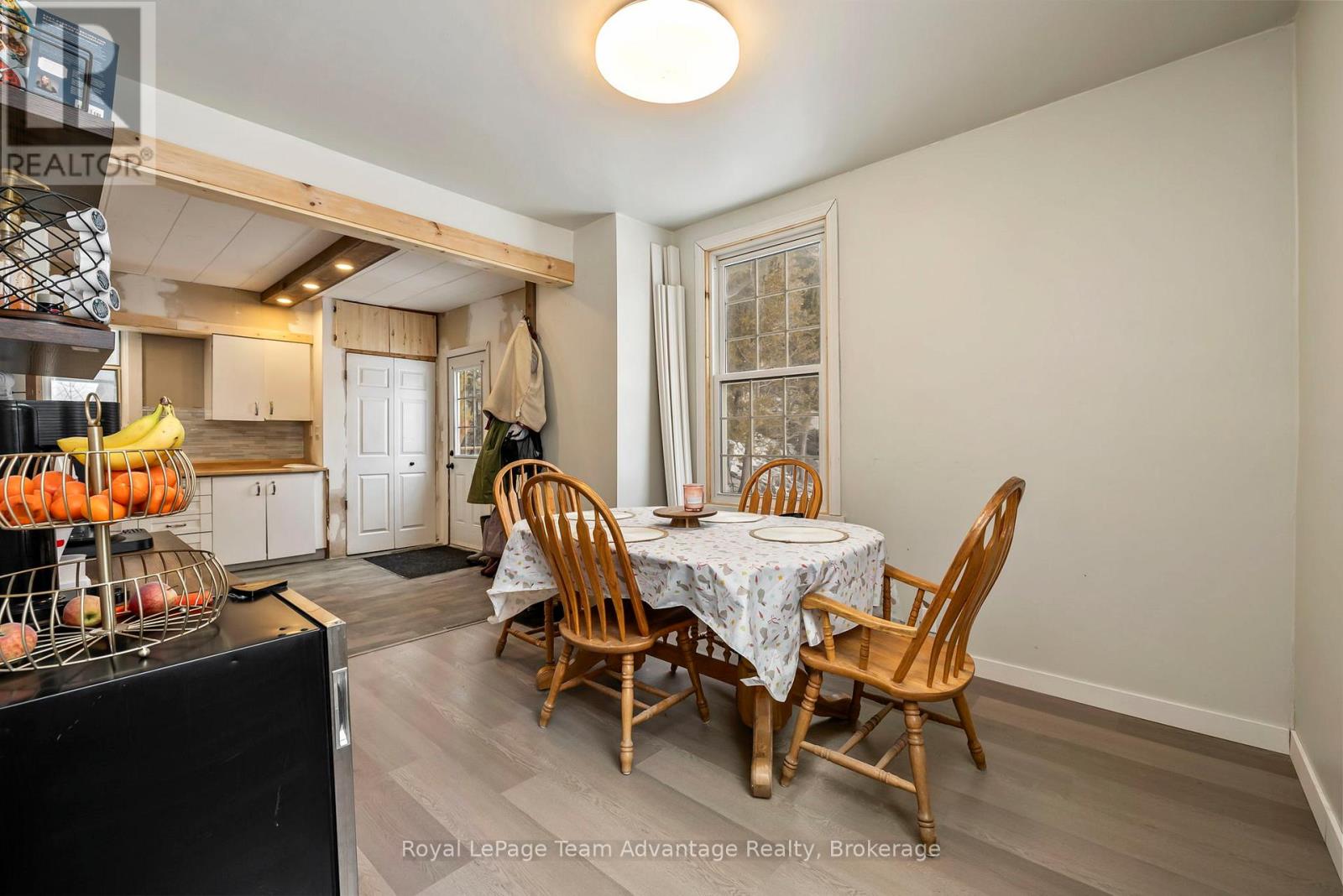 5 Murray Point Road, Mcdougall, Ontario  P2A 2W9 - Photo 7 - X12920278