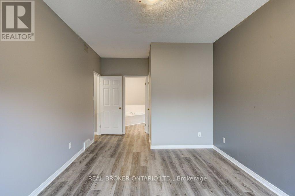 38 - 1499 Byron Baseline Road, London South, Ontario  N6K 4T4 - Photo 13 - X12924978