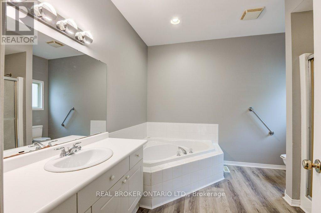 38 - 1499 Byron Baseline Road, London South, Ontario  N6K 4T4 - Photo 14 - X12924978