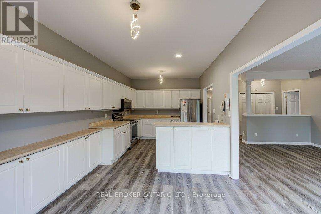 38 - 1499 Byron Baseline Road, London South, Ontario  N6K 4T4 - Photo 19 - X12924978