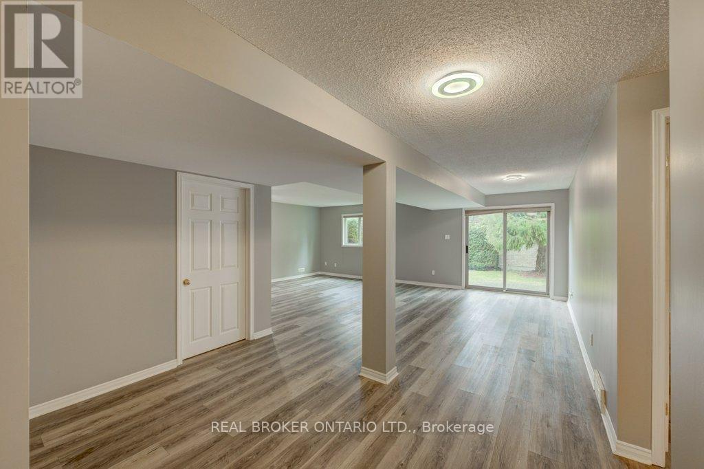 38 - 1499 Byron Baseline Road, London South, Ontario  N6K 4T4 - Photo 25 - X12924978