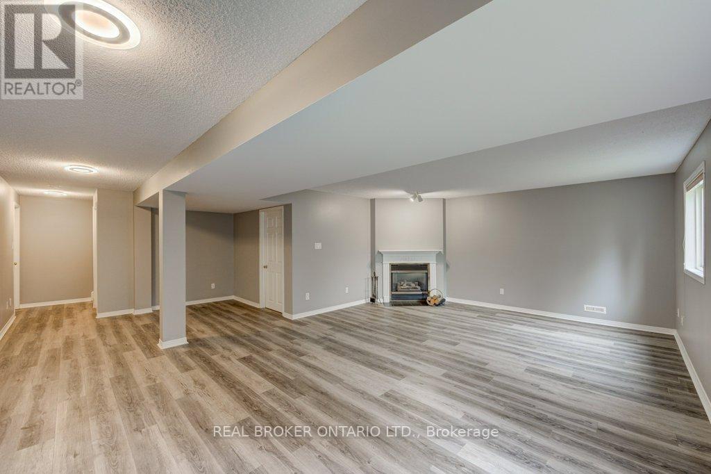 38 - 1499 Byron Baseline Road, London South, Ontario  N6K 4T4 - Photo 26 - X12924978