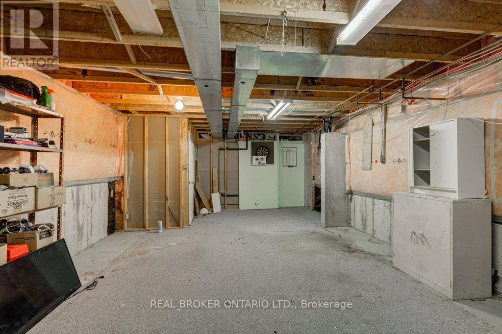 38 - 1499 Byron Baseline Road, London South, Ontario  N6K 4T4 - Photo 30 - X12924978