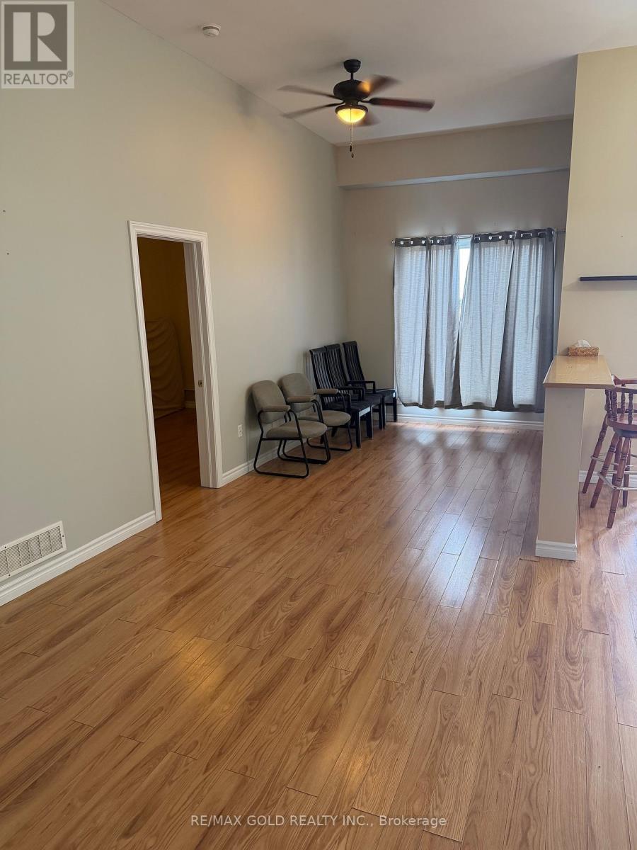 455 S Edgeware Rd. Road, St. Thomas, Ontario  N5P 4K6 - Photo 6 - X12924984