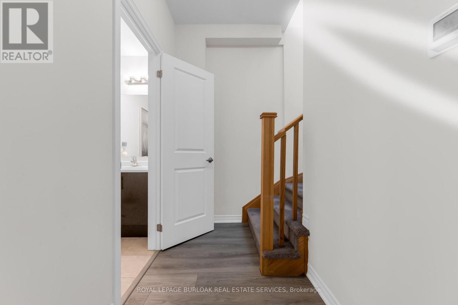 36 - 40 Zinfandel Drive, Hamilton, Ontario  L8E 0L1 - Photo 15 - X12924998