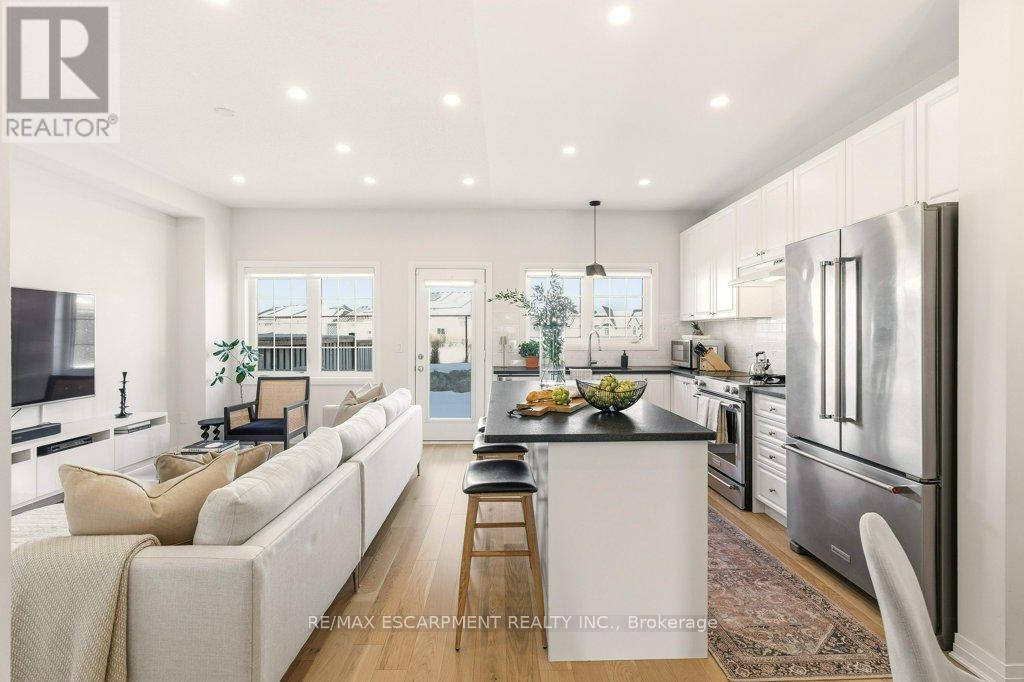 3998 Fracchioni Drive, Lincoln, Ontario  L3J 0R9 - Photo 14 - X12925004