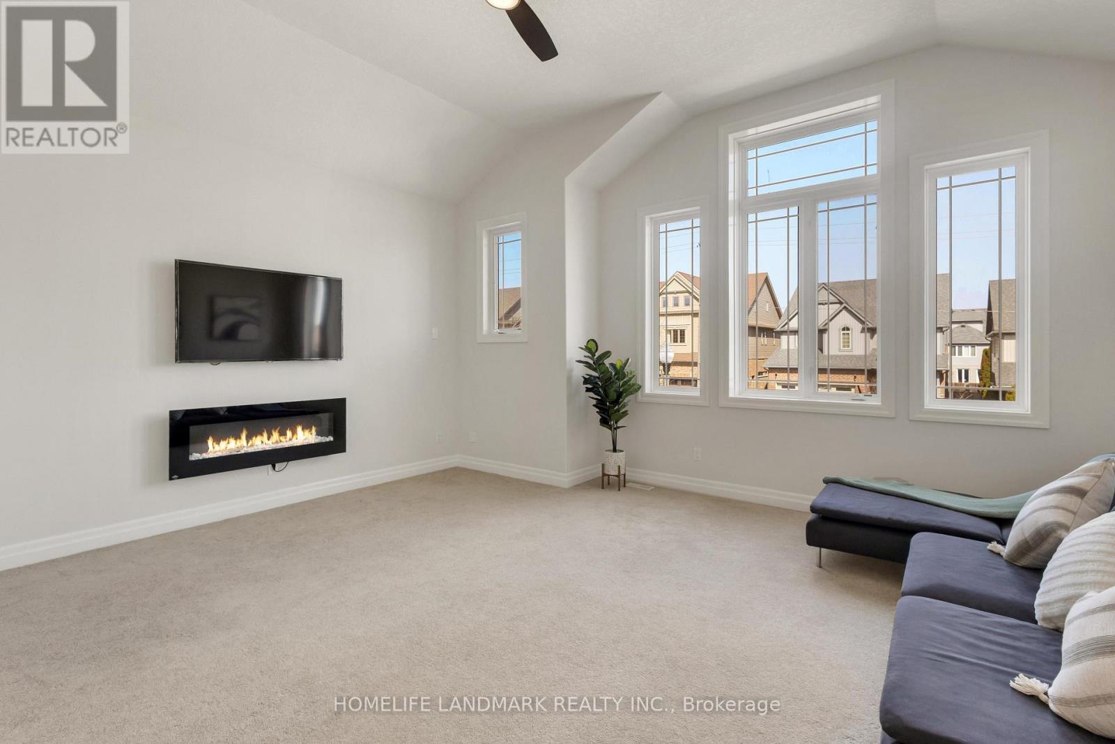 341 Zeller Drive, Kitchener, Ontario  N2A 0B2 - Photo 20 - X12925028