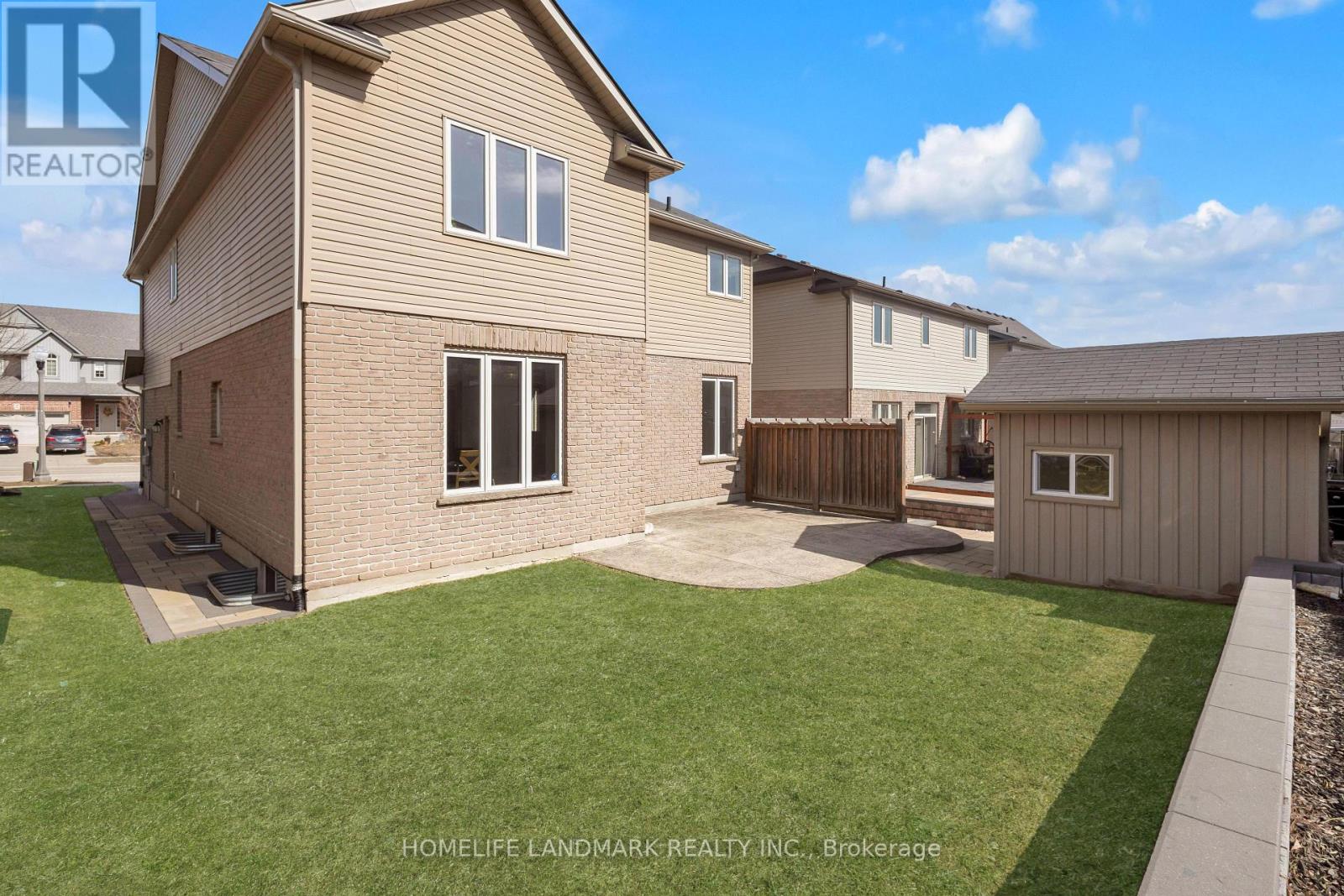 341 Zeller Drive, Kitchener, Ontario  N2A 0B2 - Photo 46 - X12925028