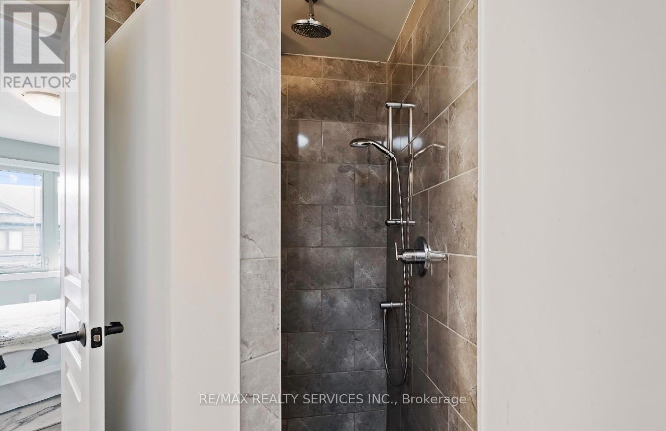 24 Lawson Street, East Luther Grand Valley, Ontario  L9W 5S5 - Photo 12 - X12925030