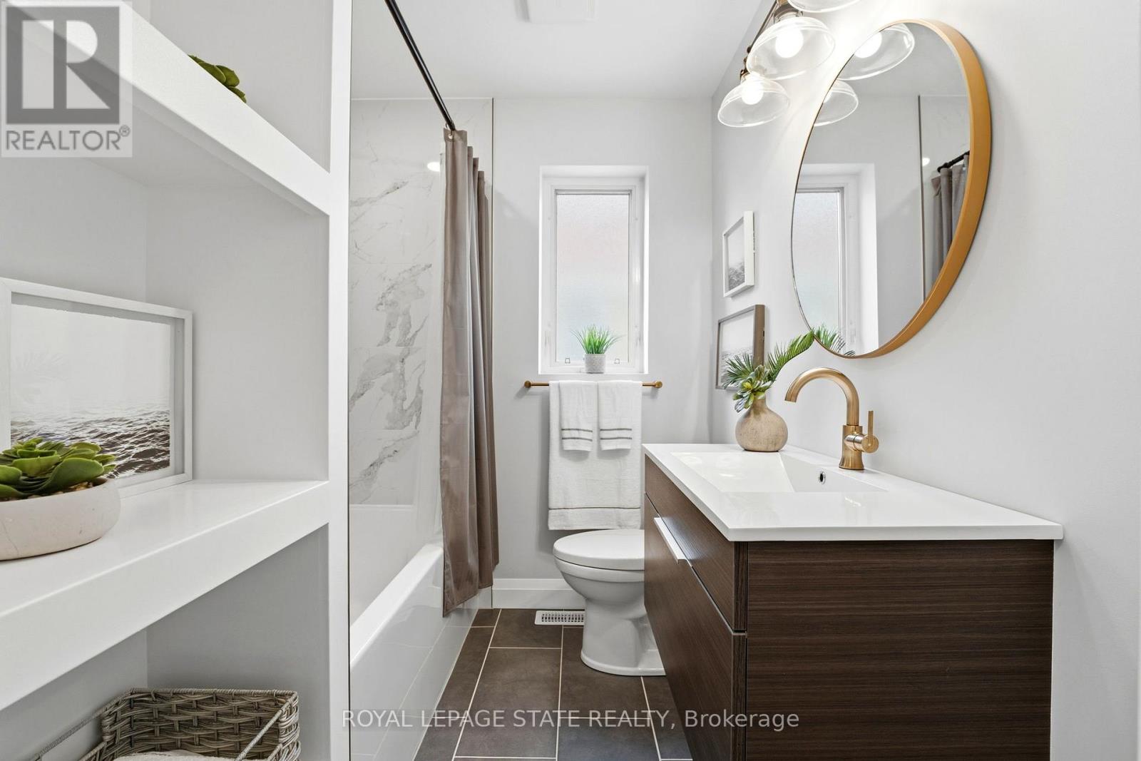 957 Queensdale Avenue E, Hamilton, Ontario  L8T 1H5 - Photo 16 - X12925046