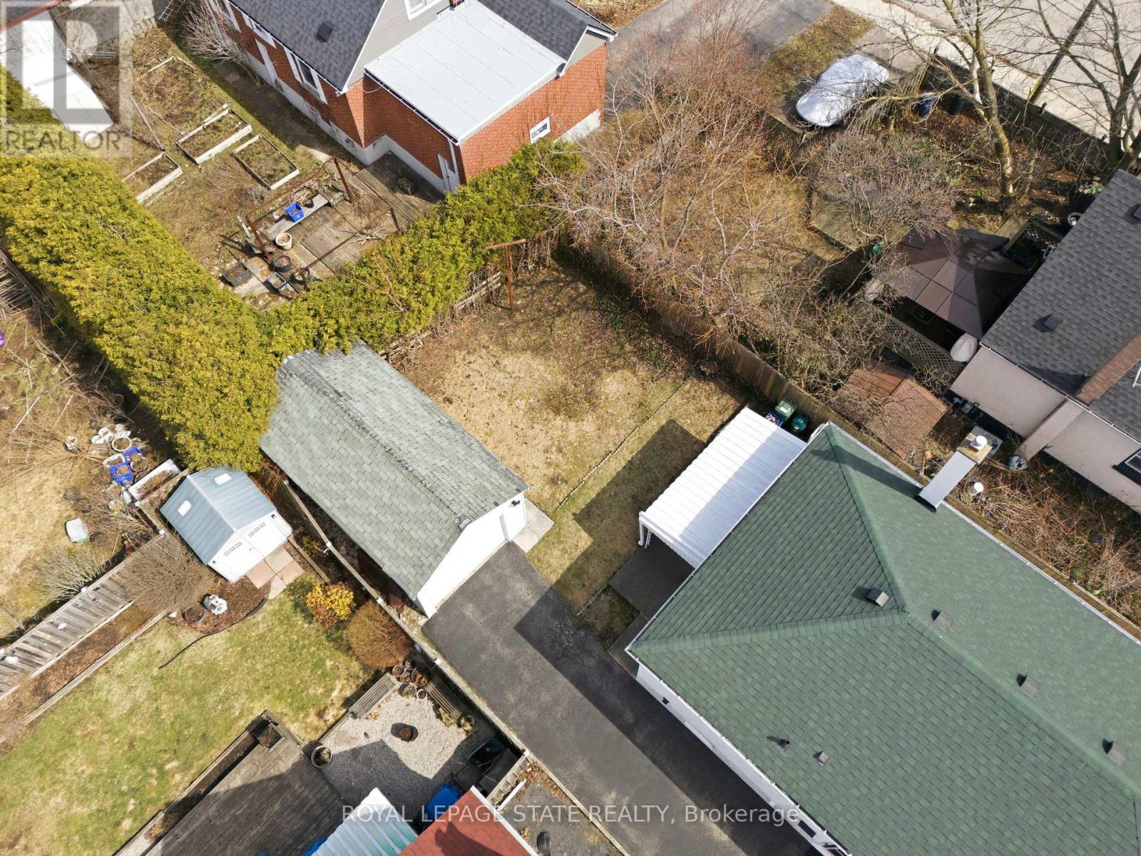 957 Queensdale Avenue E, Hamilton, Ontario  L8T 1H5 - Photo 32 - X12925046