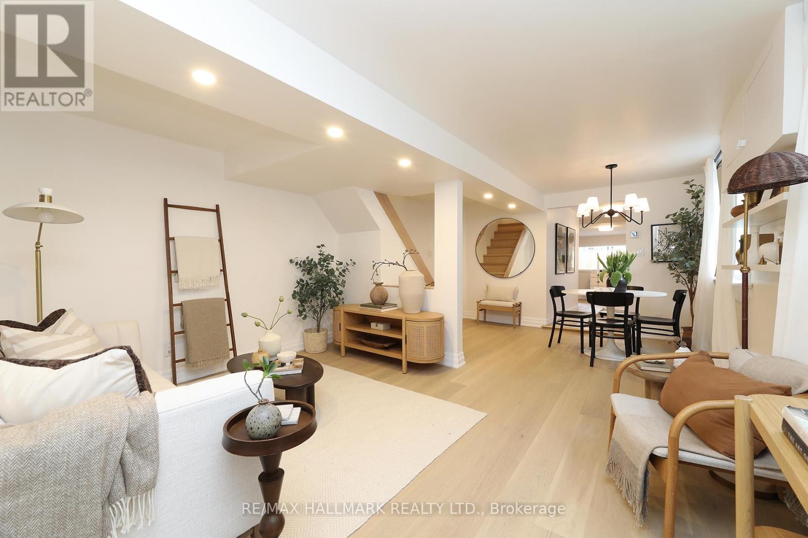 53 Craven Road, Toronto, Ontario  M4L 2Z4 - Photo 4 - E12922648