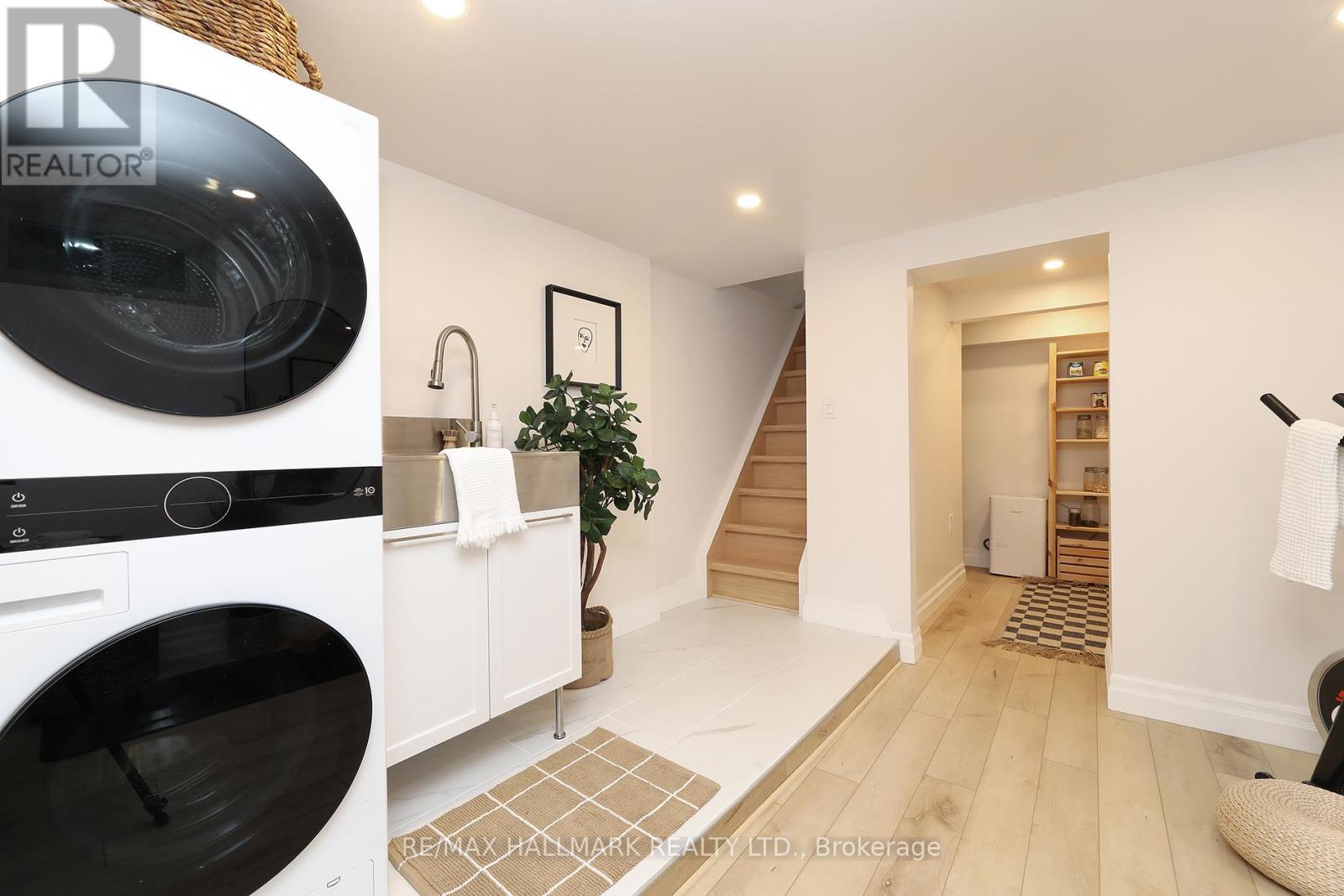 53 Craven Road, Toronto, Ontario  M4L 2Z4 - Photo 23 - E12922648