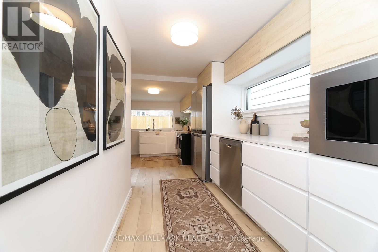 53 Craven Road, Toronto, Ontario  M4L 2Z4 - Photo 11 - E12922648