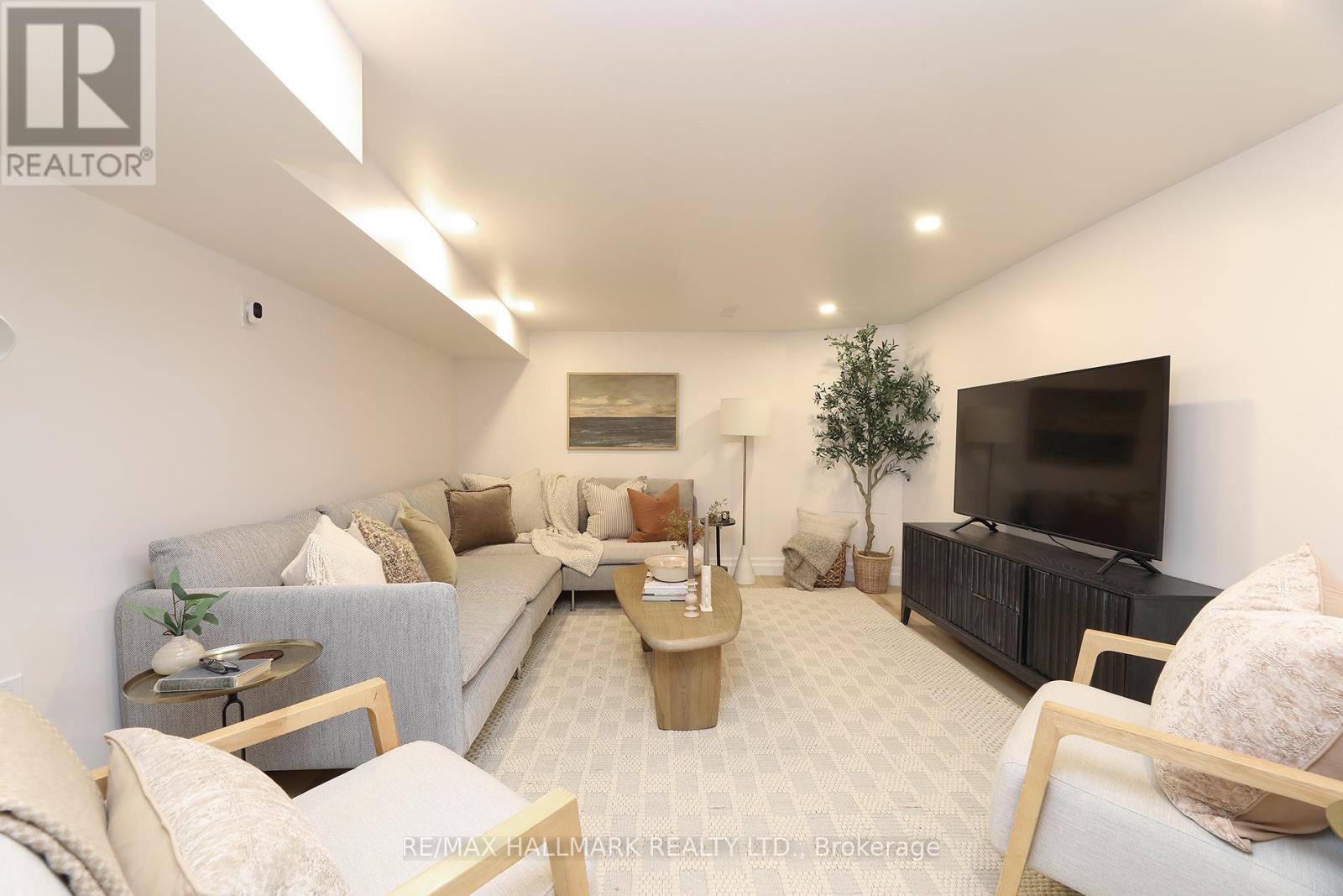 53 Craven Road, Toronto, Ontario  M4L 2Z4 - Photo 28 - E12922648