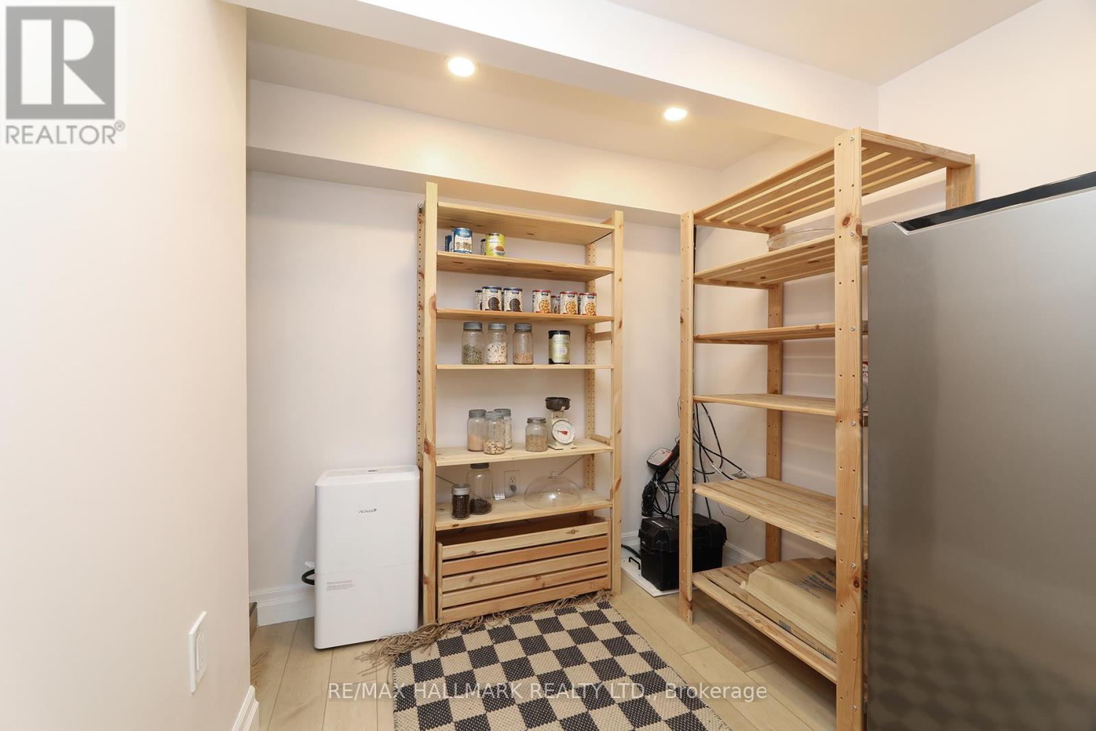 53 Craven Road, Toronto, Ontario  M4L 2Z4 - Photo 31 - E12922648