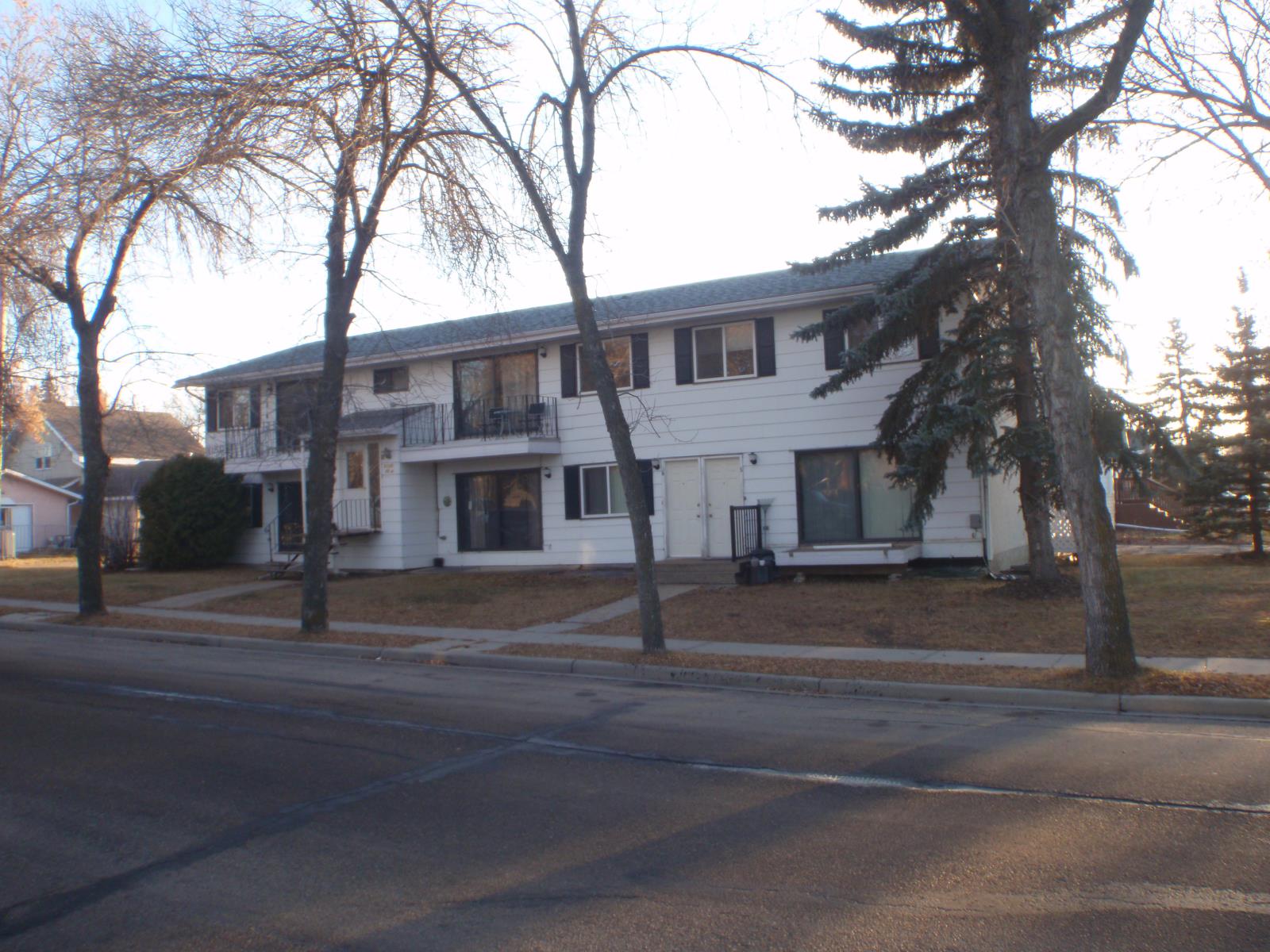 5135  52 Avenue, Barrhead, Alberta  T7N 1A5 - Photo 4 - 43896617