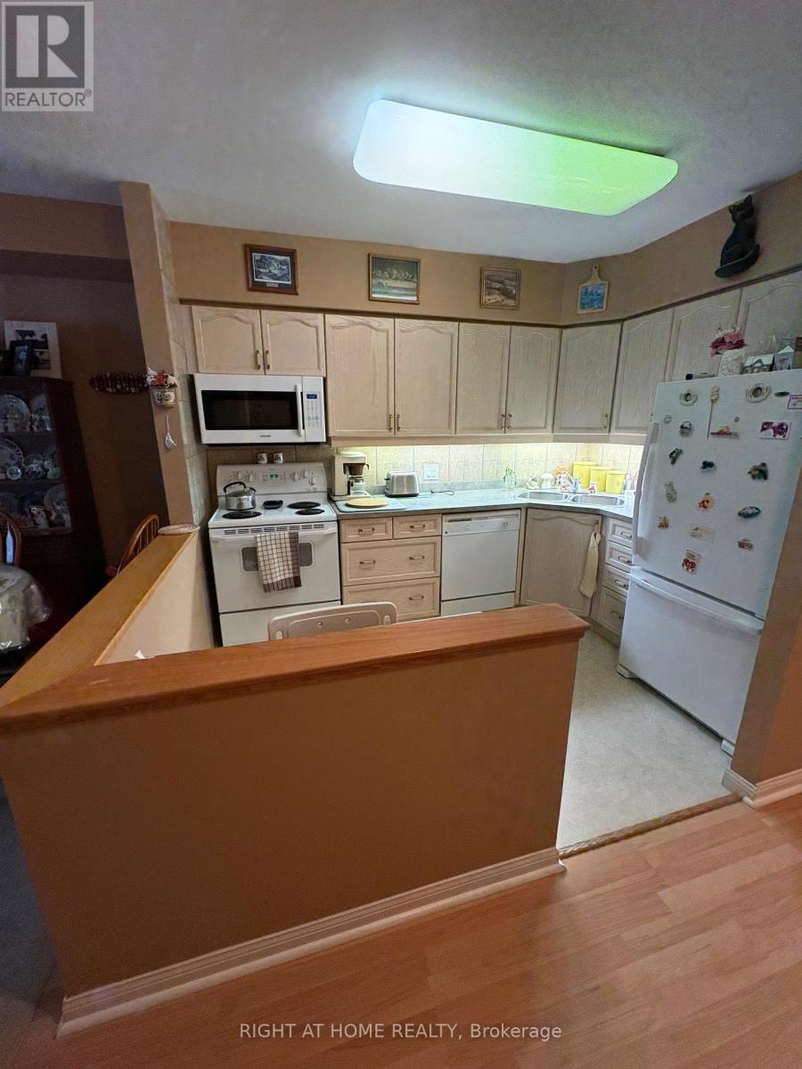 312 - 90 Dean Avenue, Barrie, Ontario  L4N 0M3 - Photo 27 - S12924584