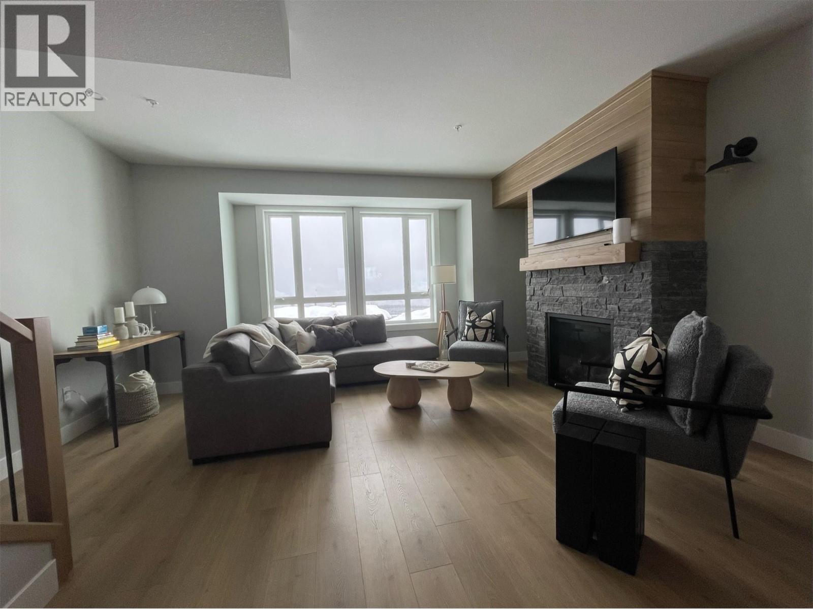 120 Grizzly Ridge Trail Unit# 14, Big White, British Columbia