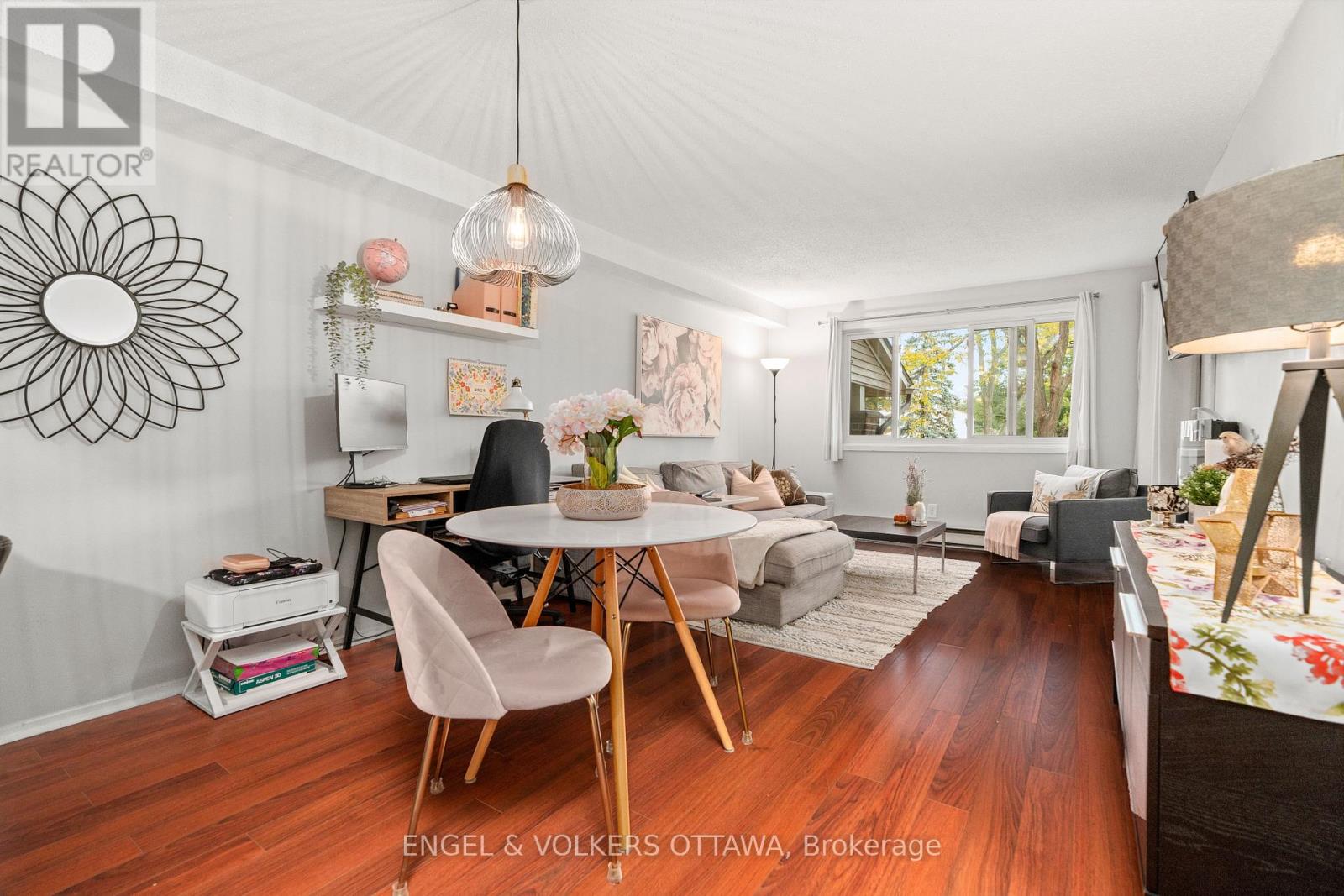 201 - 6376 Bilberry Drive, Ottawa, Ontario K1C 4P6 - Photo 10 - X12765466