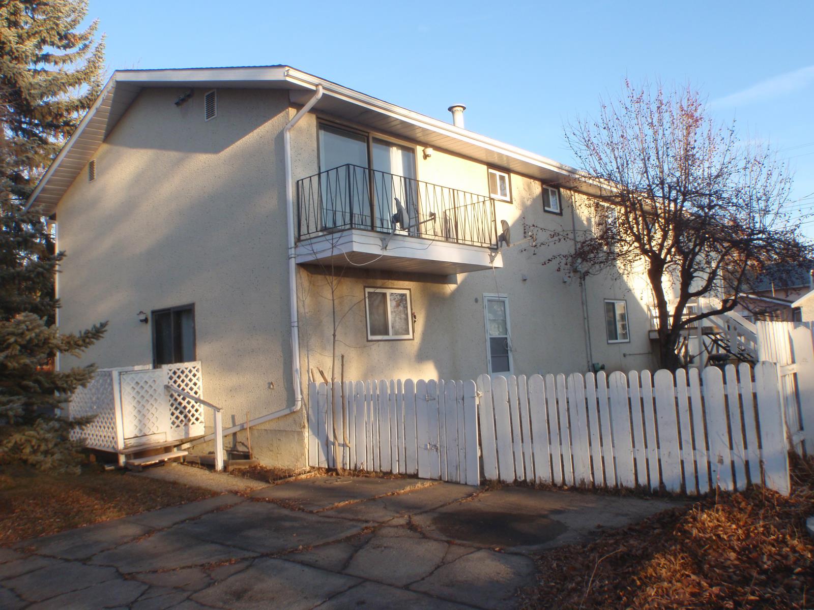 5135  52 Avenue, Barrhead, Alberta  T7N 1A5 - Photo 6 - 43896617