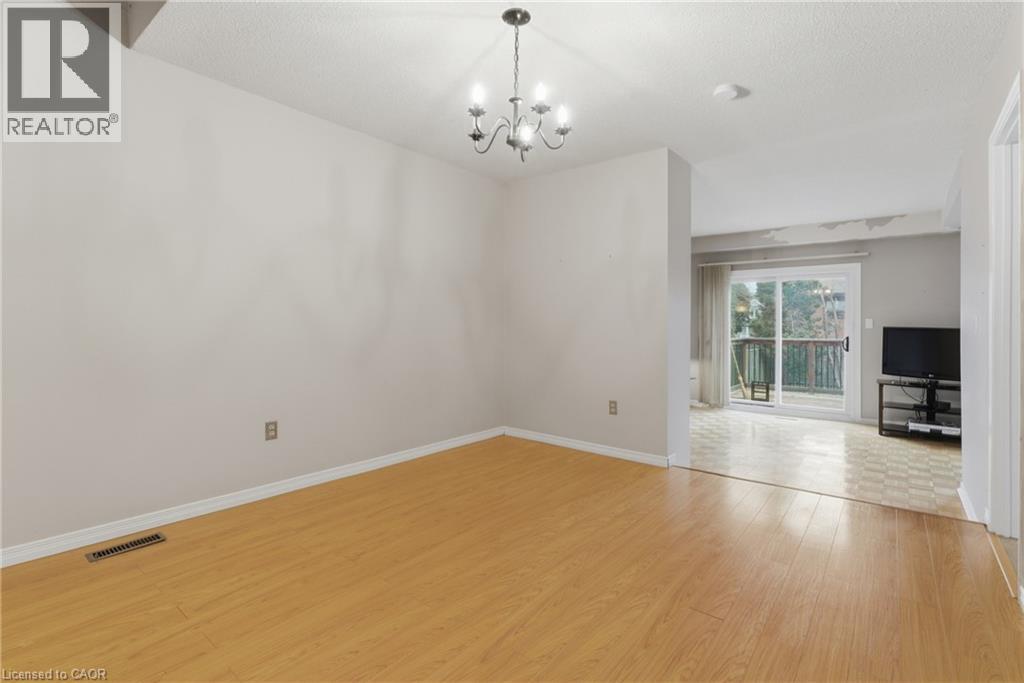 23 Garden Avenue, Brampton, Ontario  L6X 1M4 - Photo 4 - 40815124