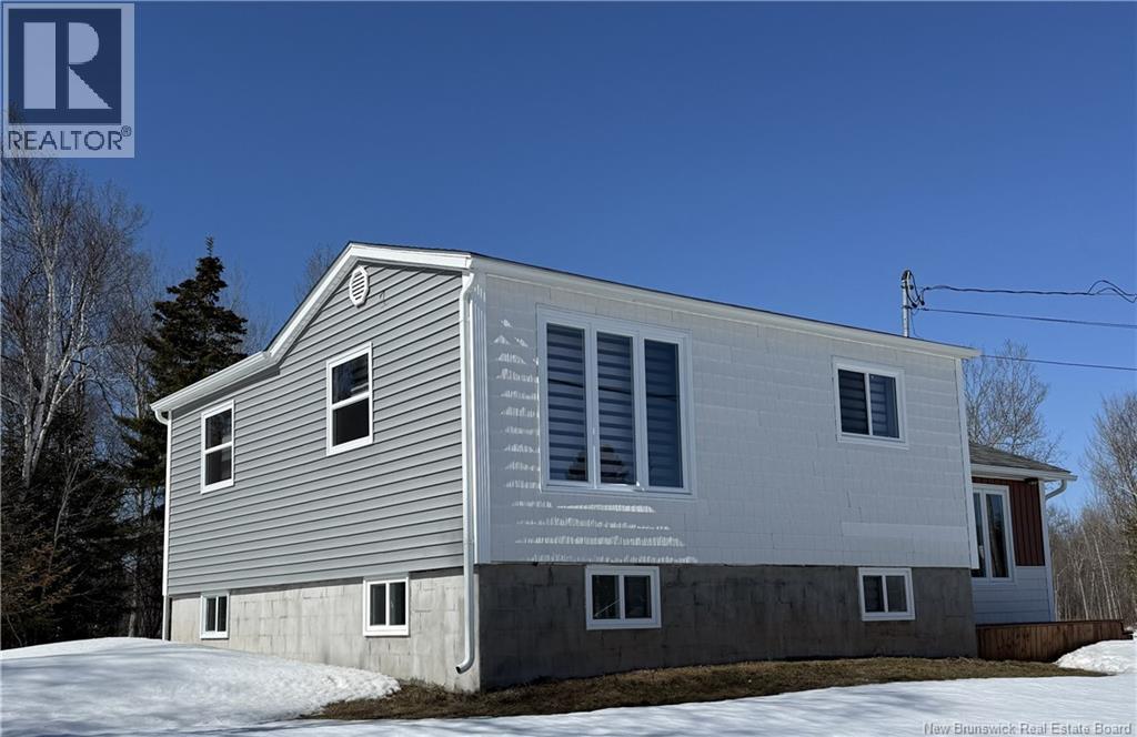 171 12e Rue, Shippagan, New Brunswick  E8S 1C4 - Photo 2 - NB135744