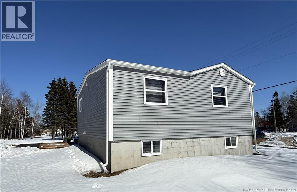 171 12e Rue, Shippagan, New Brunswick  E8S 1C4 - Photo 8 - NB135744
