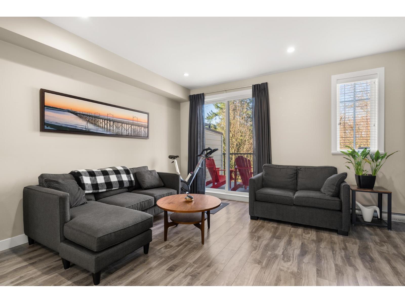 2 15588 32 Avenue, Surrey, British Columbia  V3Z 0G3 - Photo 5 - R3099543