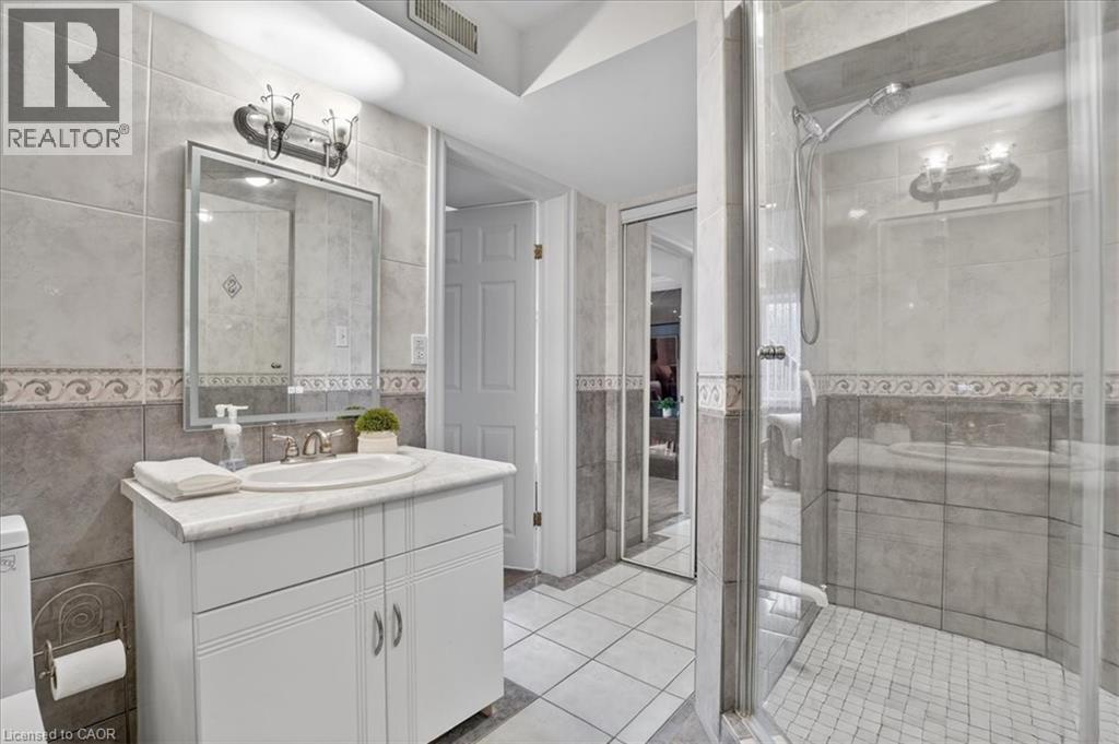 6 Ardwood Place, Kitchener, Ontario  N2A 4C3 - Photo 47 - 40801610