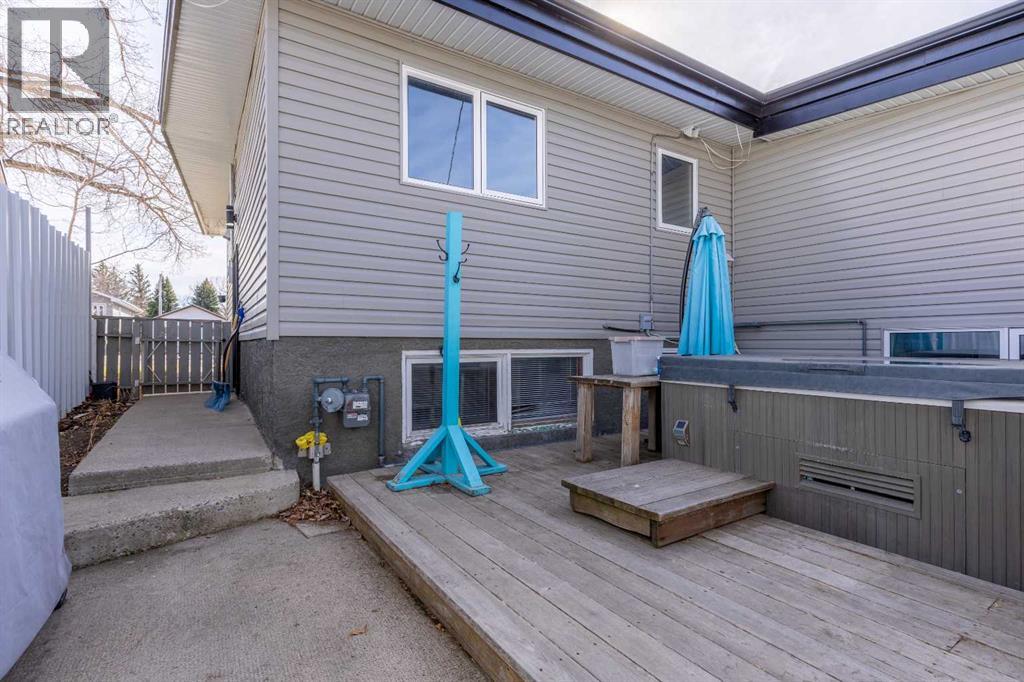 1907 7a Avenue N, Lethbridge, Alberta  T1H 0Z8 - Photo 34 - A2292410