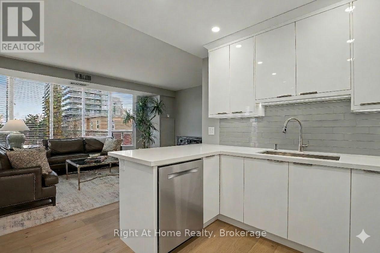 603 - 2121 Lakeshore Road, Burlington, Ontario  L7R 1C9 - Photo 12 - W12840126