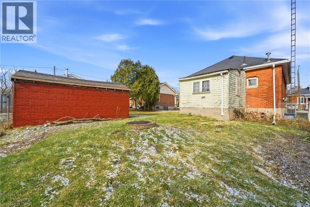 74 Brunswick Street, Brantford, Ontario  N3T 1G4 - Photo 8 - 40815059