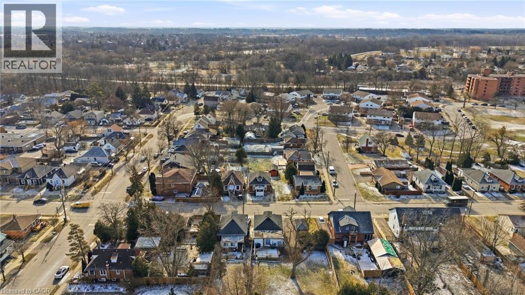 74 Brunswick Street, Brantford, Ontario  N3T 1G4 - Photo 13 - 40815059