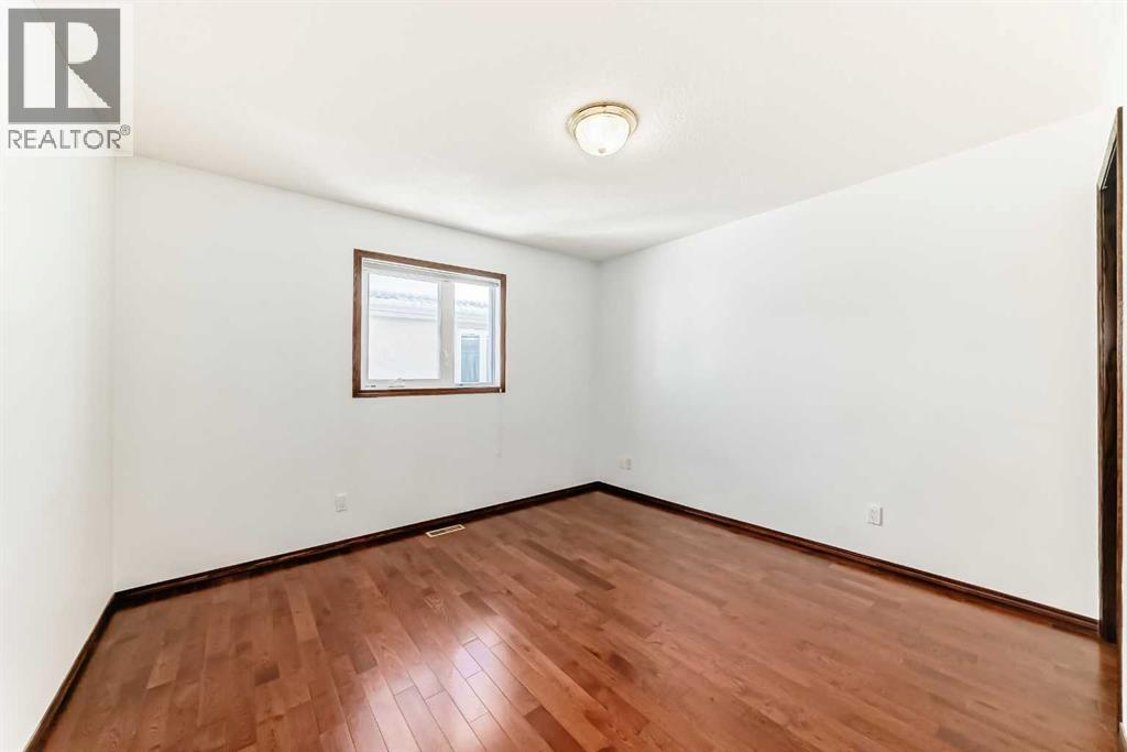 218 Schiller Place Nw, Calgary, Alberta  T3L 1W8 - Photo 33 - A2290308