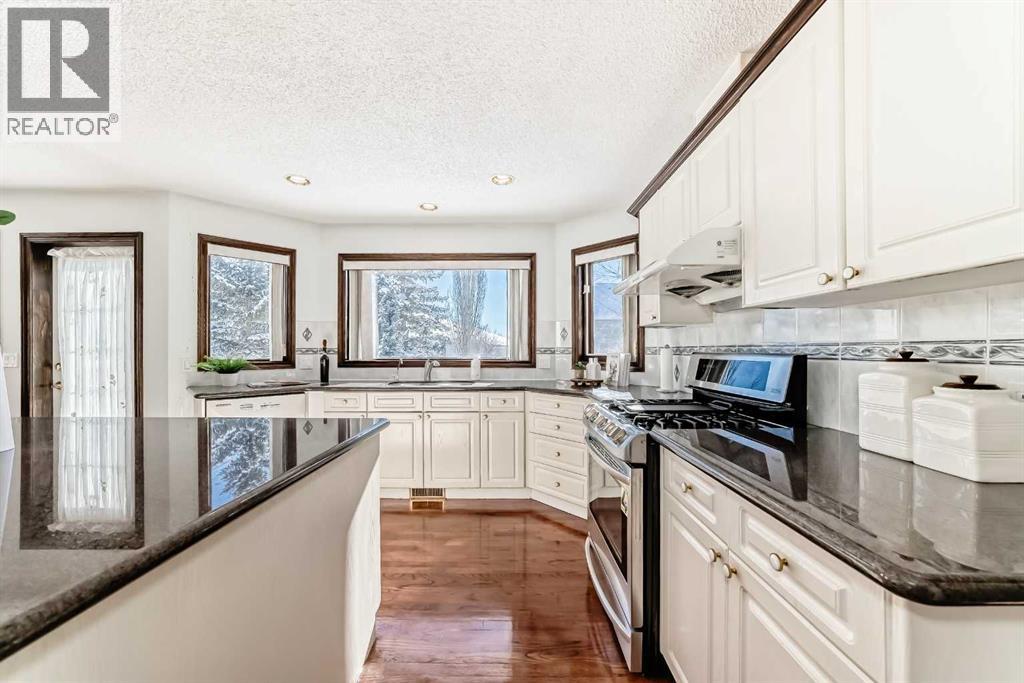 218 Schiller Place Nw, Calgary, Alberta  T3L 1W8 - Photo 15 - A2290308