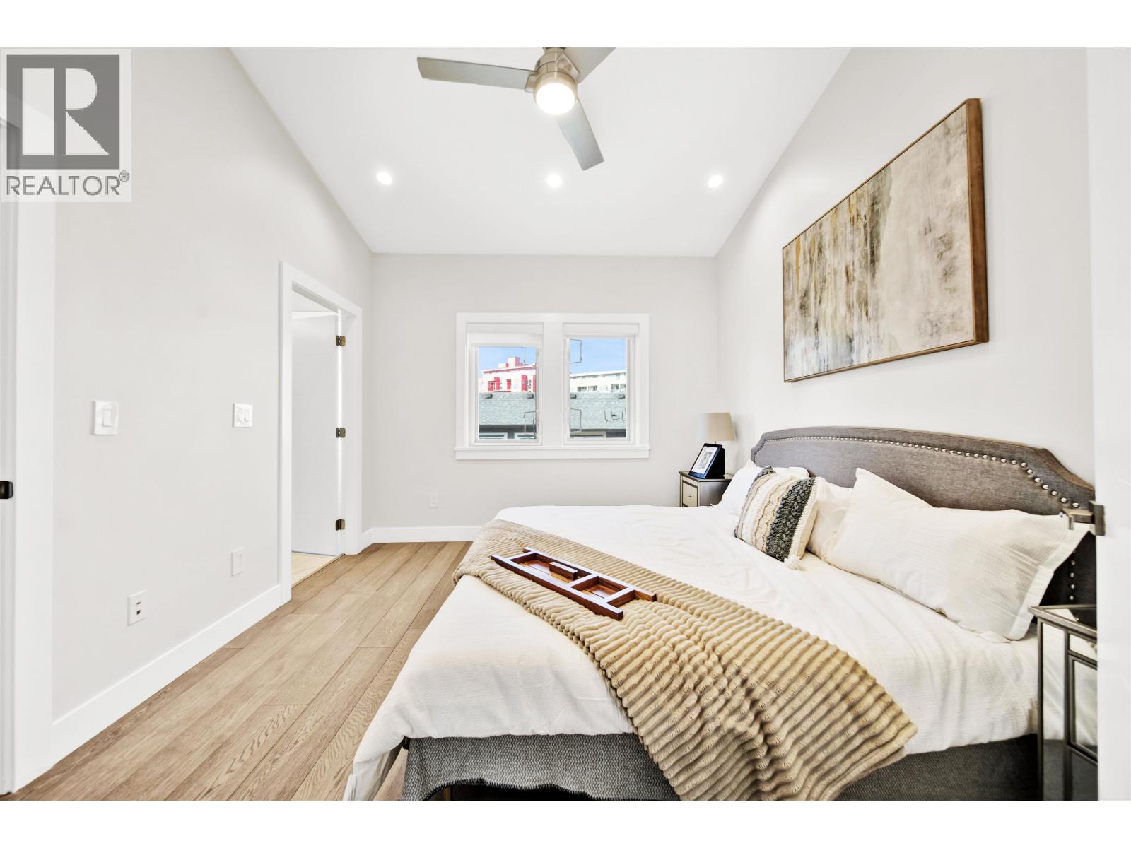 945 E 20th Avenue, Vancouver, British Columbia  V5V 1N7 - Photo 14 - R3103911