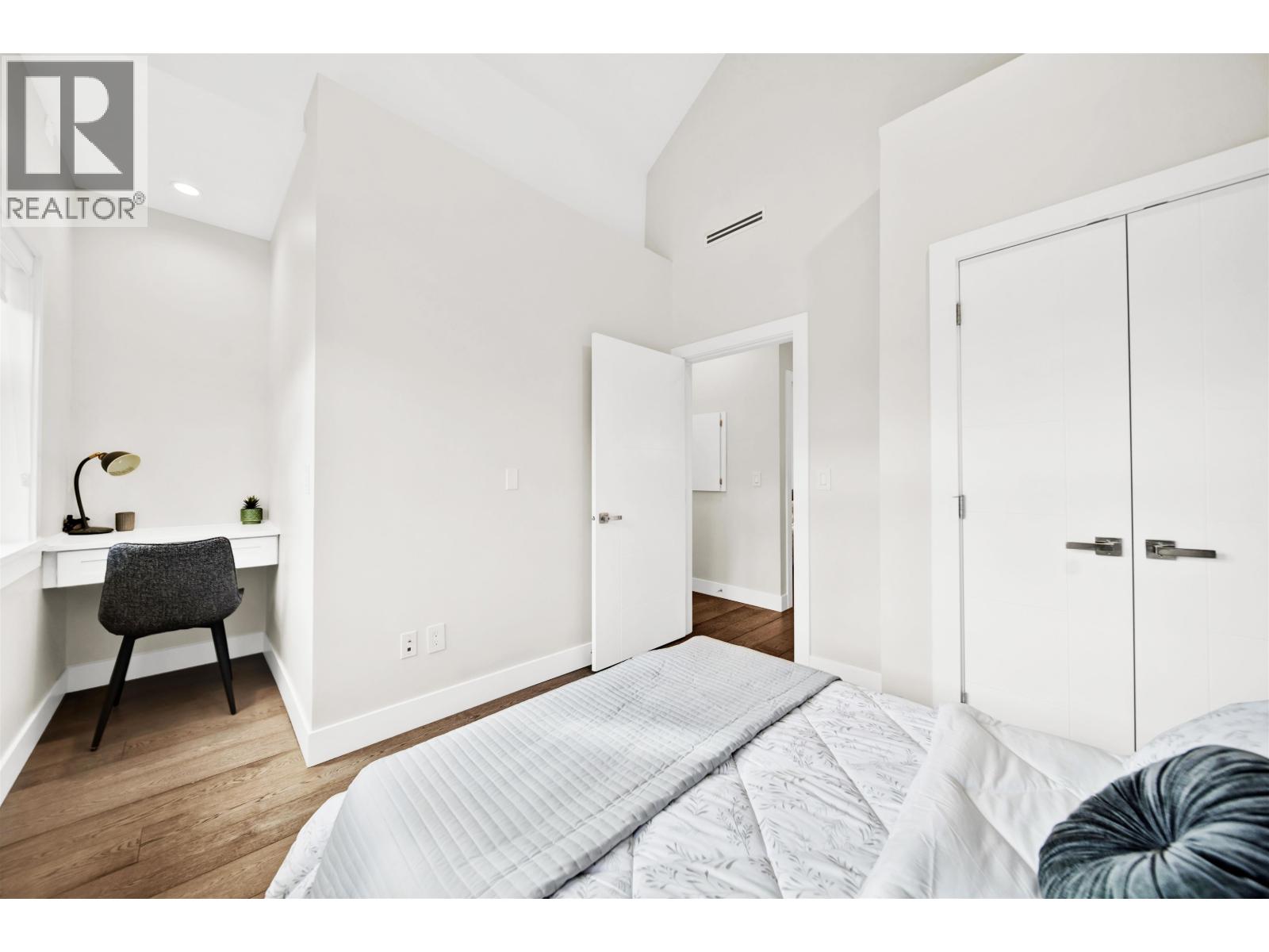 945 E 20th Avenue, Vancouver, British Columbia  V5V 1N7 - Photo 20 - R3103911