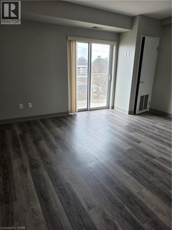 736 Old Albert Street Unit# 301, Waterloo, Ontario  N2L 6R4 - Photo 6 - 40815436