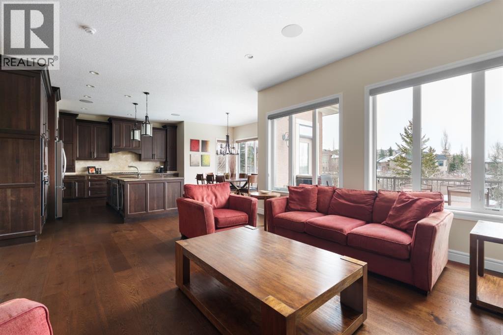 12 Fortress Court Sw, Calgary, Alberta  T3H 0T8 - Photo 4 - A2293842