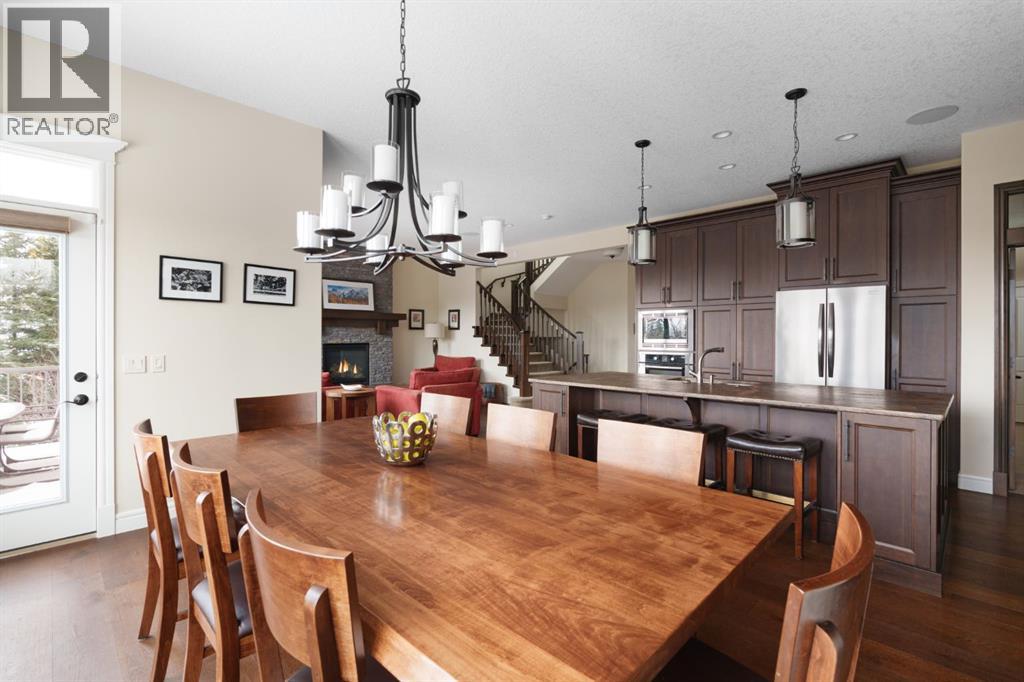 12 Fortress Court Sw, Calgary, Alberta  T3H 0T8 - Photo 11 - A2293842